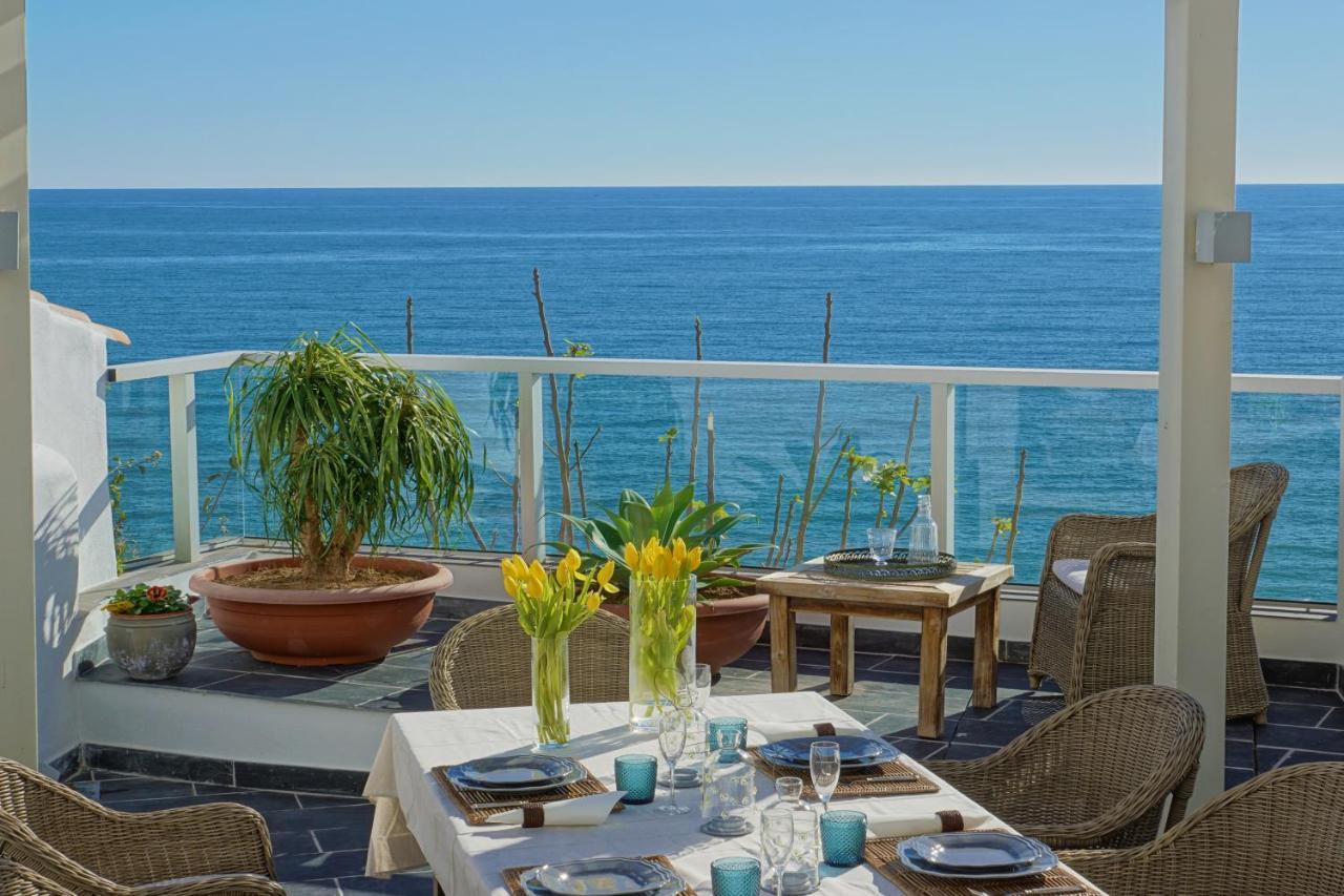 Casa Latino - Oceanfront - Luxury & Charming Villa- Jacuzzi At Rooftop By Dreamvillasalbufeira Exterior photo