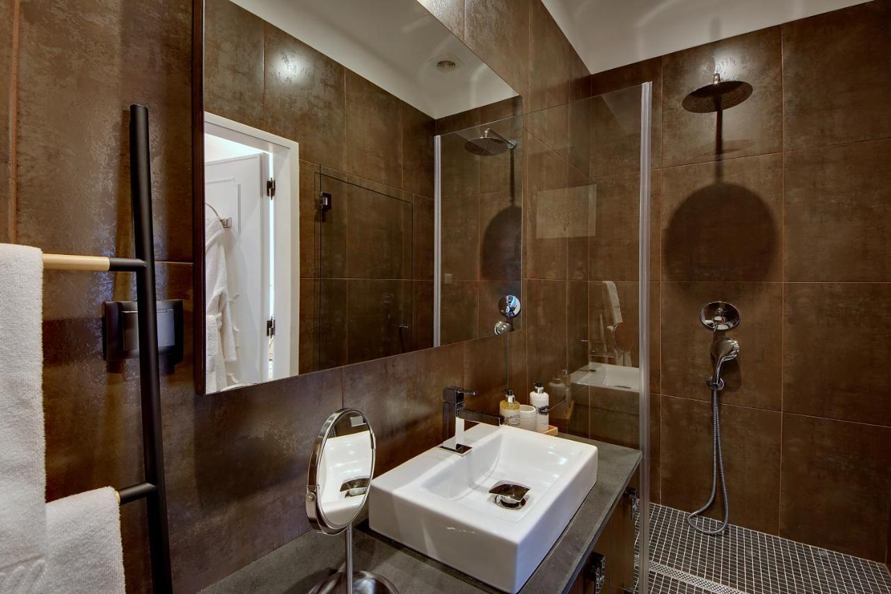 Casa Latino - Oceanfront - Luxury & Charming Villa- Jacuzzi At Rooftop By Dreamvillasalbufeira Exterior photo